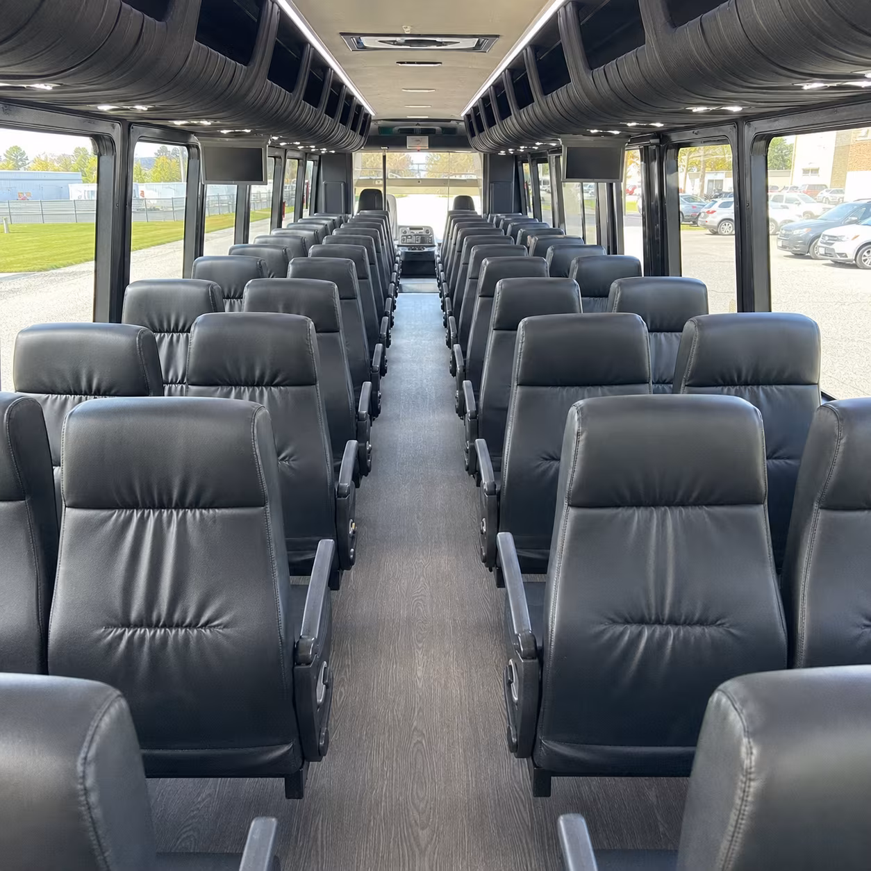 bus rentals for hockey fans heading to the great falls aud