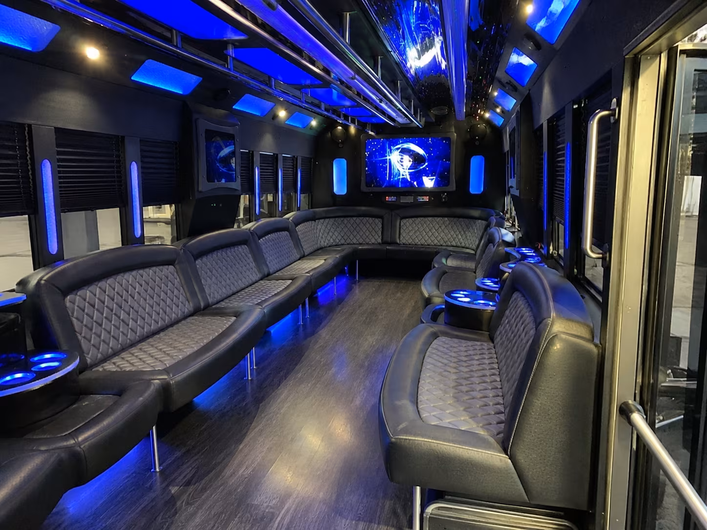great falls 28 passenger party bus interior