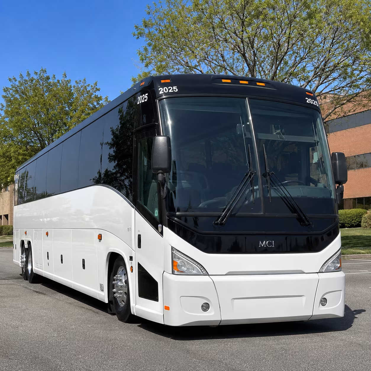 great falls airport shuttle buses for corporate travel and staff transfers