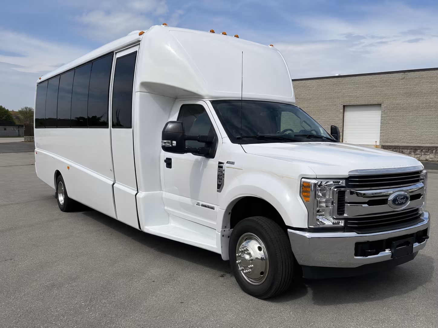 wedding and quinceanera buses in great falls montana